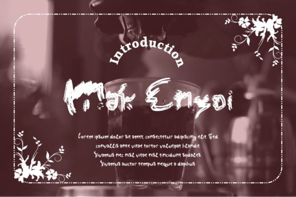 Mak Enyoi: A Quirky Script Amp Font for Editorial Design